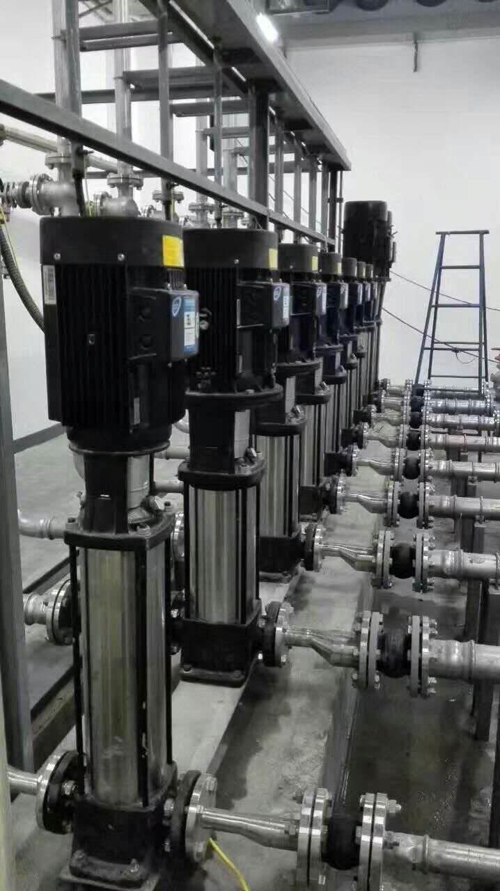 承压水箱和非承压水箱的有何区别，有何作用？